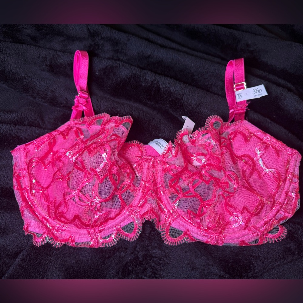 Victoria's Secret Vibrant Pink Lace Bra